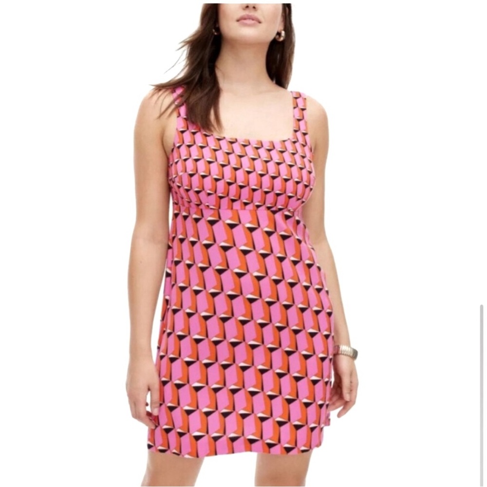 NWT Diane Von Furstenberg Target Sheath Dress with Pink/Orange Geometric Print